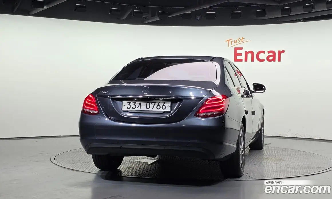 Mercedes-Benz C-Class 2015 2.0 автомат (гидро), фото 4