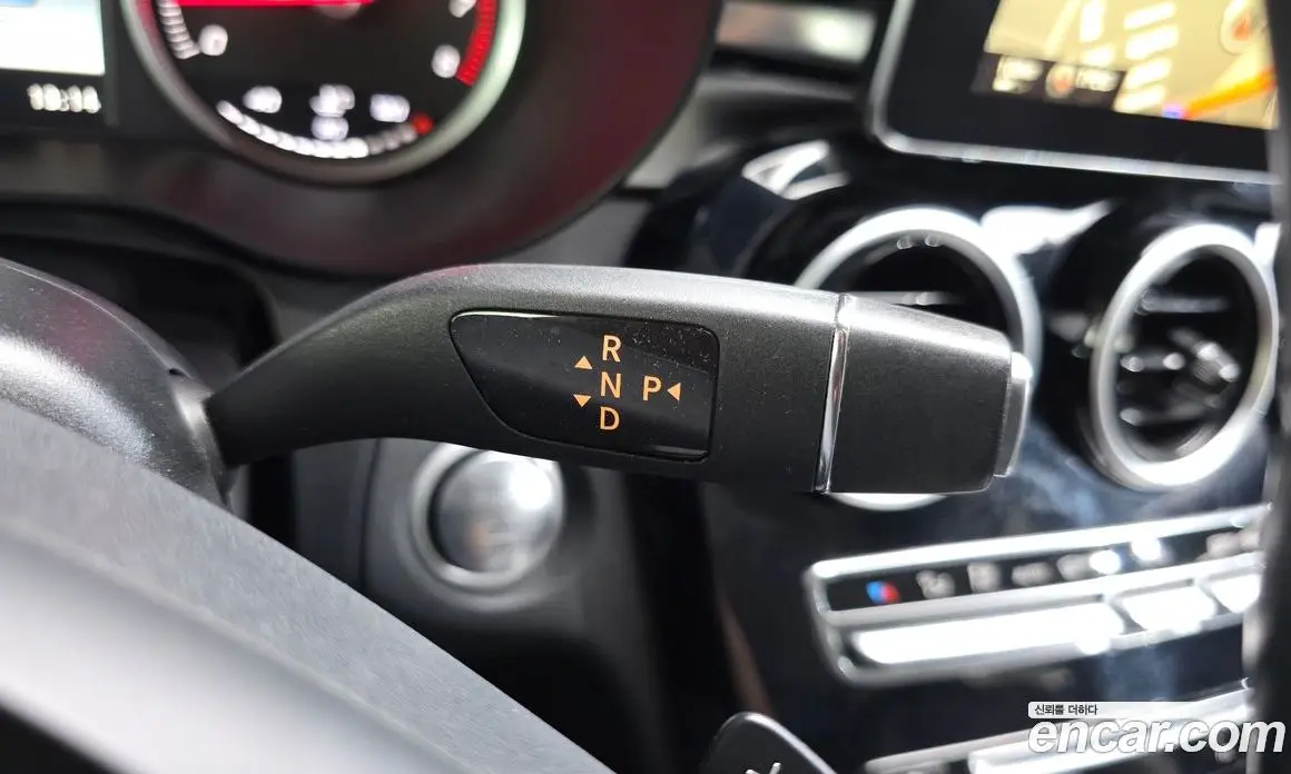 Mercedes-Benz C-Class 2015 2.0 автомат (гидро), фото 9