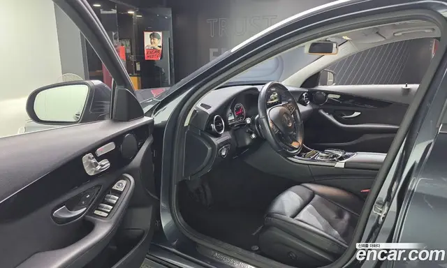 Mercedes-Benz C-Class 2015 2.0 автомат (гидро), миниатюра 10