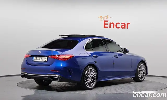 Mercedes-Benz C-Class 2022 2.0 автомат (гидро), миниатюра 2