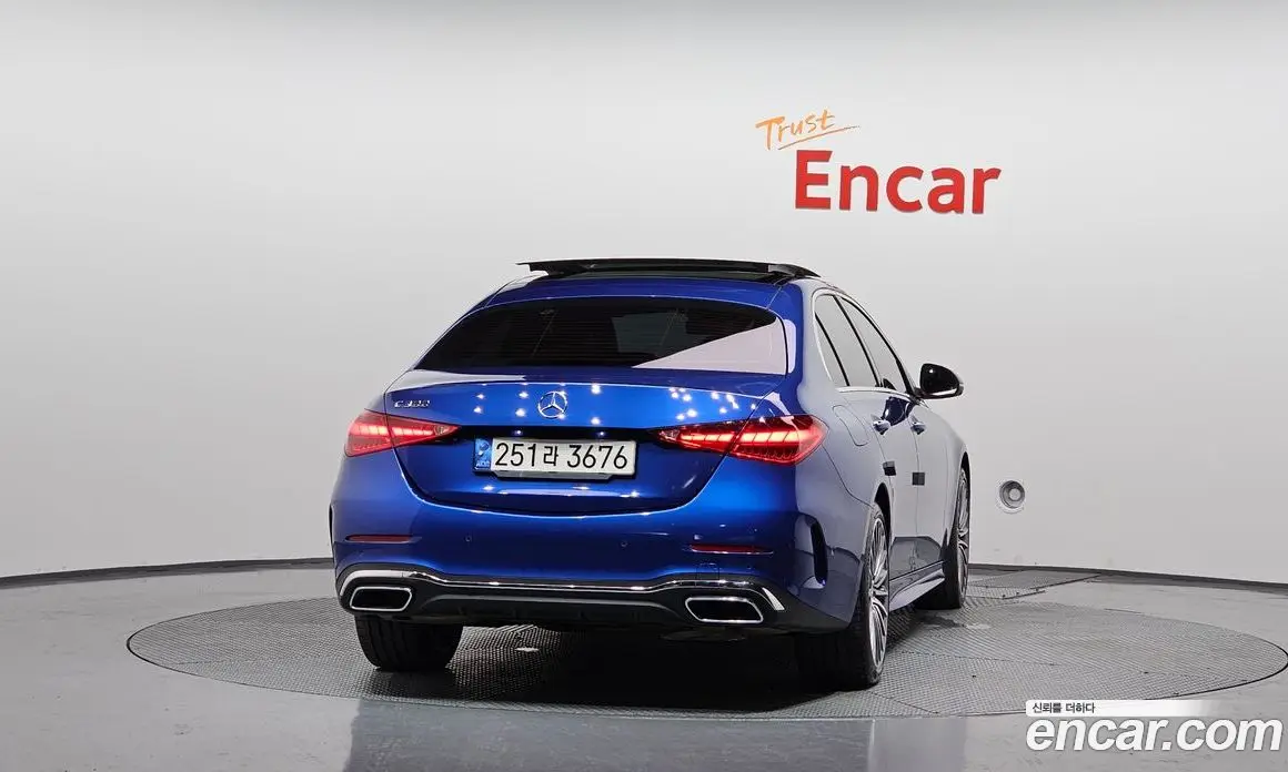 Mercedes-Benz C-Class 2022 2.0 автомат (гидро), фото 4