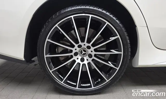 Mercedes-Benz CLS-Class 2021 3.0 автомат (гидро), миниатюра 5