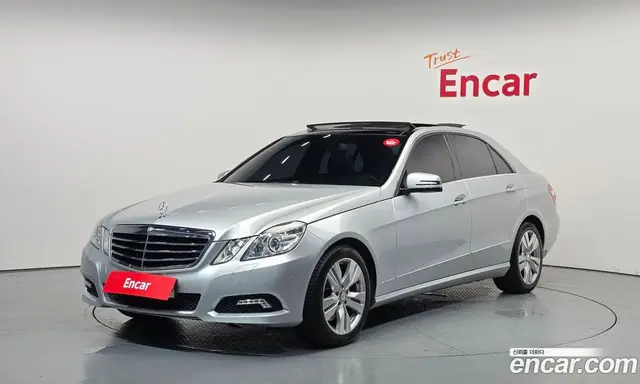 Mercedes-Benz E-Class 2010 3.5 автомат (гидро), миниатюра 1