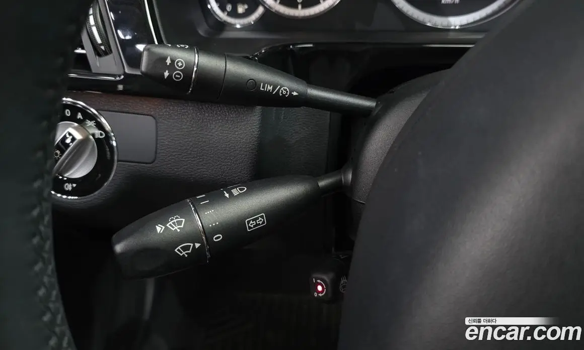 Mercedes-Benz E-Class 2010 3.5 автомат (гидро), фото 17