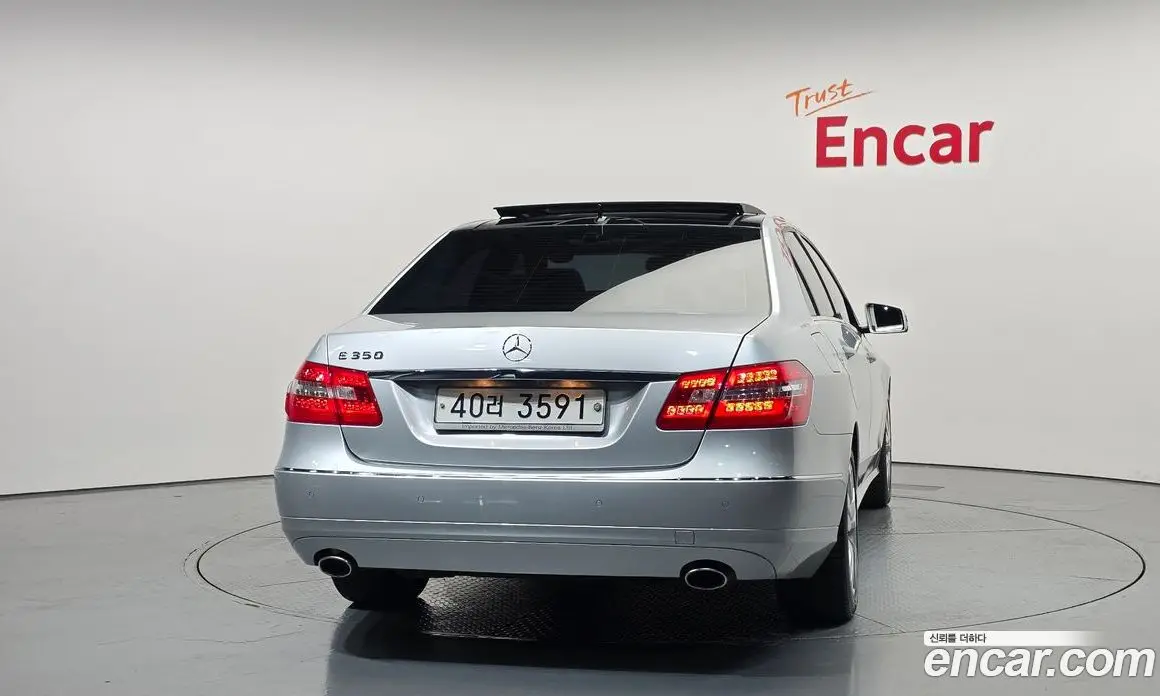 Mercedes-Benz E-Class 2010 3.5 автомат (гидро), фото 4