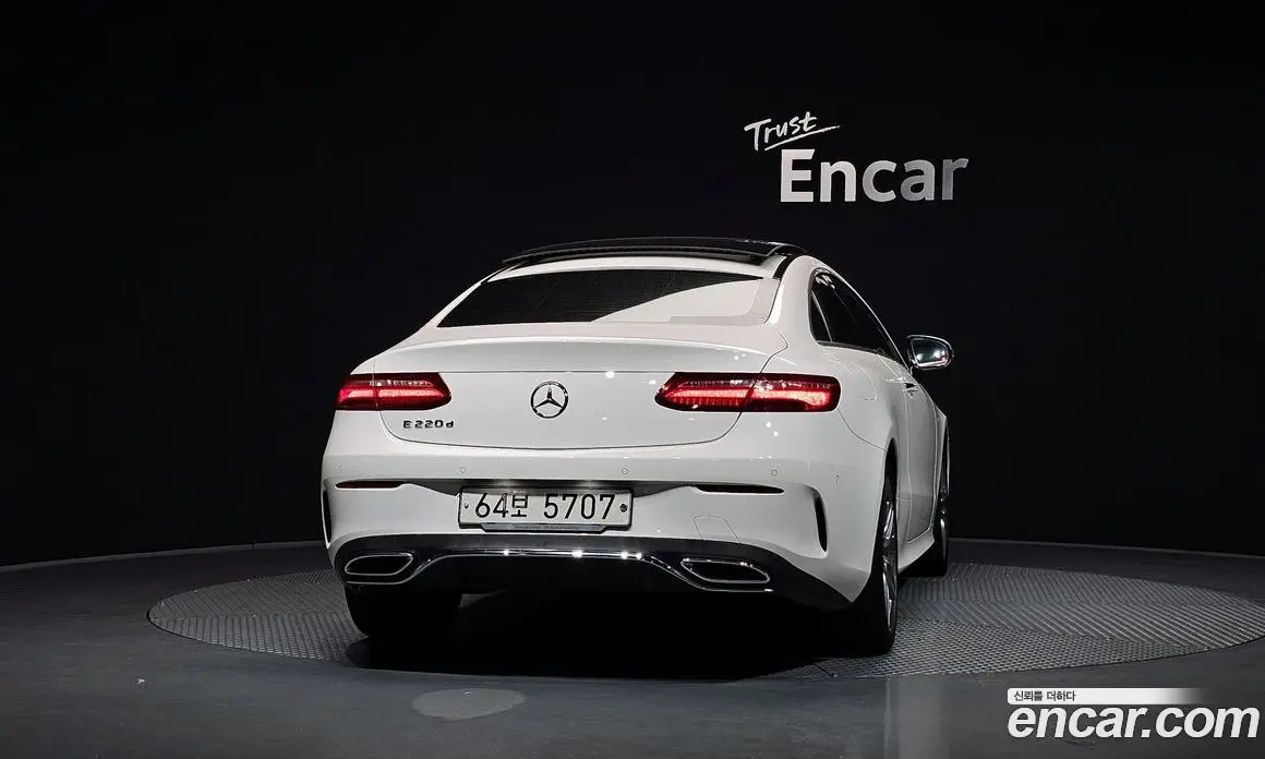 Mercedes-Benz E-Class 2017 1.9 автомат (гидро), фото 4 Mercedes-Benz E-Class 2017 1.9 автомат (гидро), фото 4