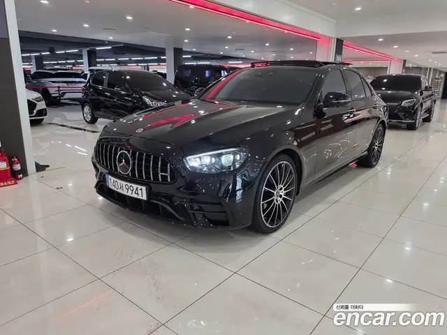 Mercedes-Benz E-Class 2022 2.0 автомат (гидро), миниатюра 1