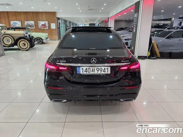 Mercedes-Benz E-Class 2022 2.0 автомат (гидро), миниатюра 4
