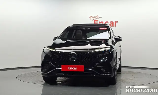 Mercedes-Benz EQS 2023 0.3 автомат (гидро), миниатюра 2