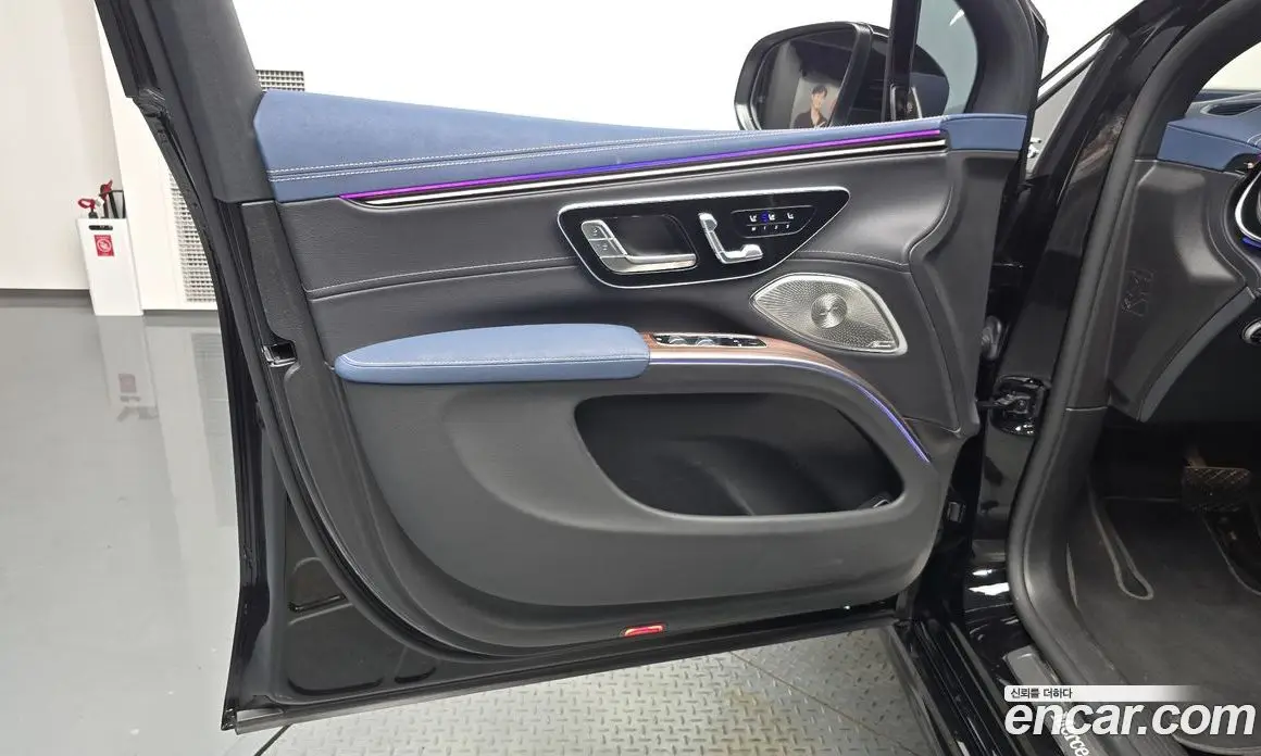 Mercedes-Benz EQS 2023 0.3 автомат (гидро), фото 13