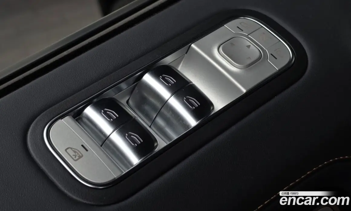 Mercedes-Benz G-Class 2025 4.0 автомат (гидро), фото 28