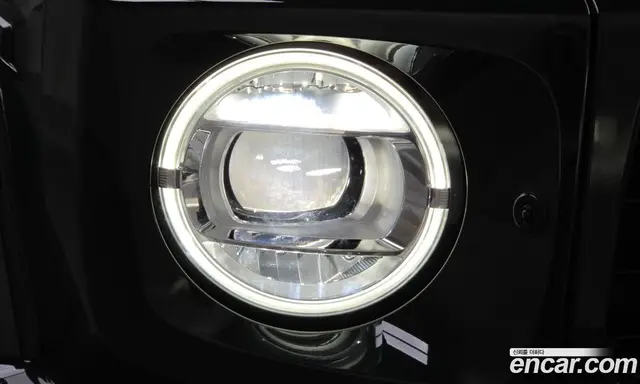 Mercedes-Benz G-Class 2025 4.0 автомат (гидро), миниатюра 8