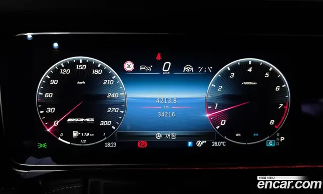 Mercedes-Benz G-Class 2025 4.0 автомат (гидро), миниатюра 8
