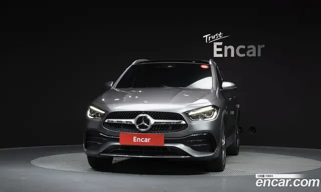 Mercedes-Benz GLA-Class 2020 2.0 автомат (гидро), миниатюра 3