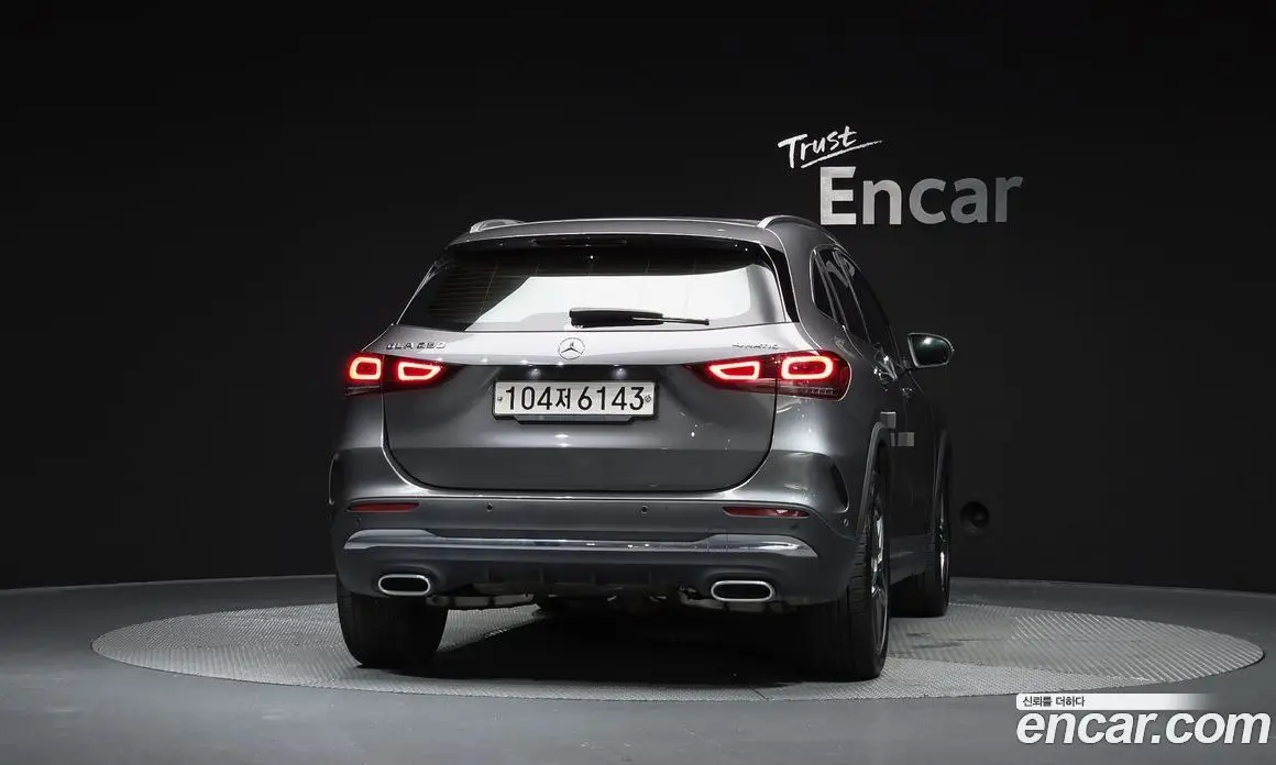 Mercedes-Benz GLA-Class 2020 2.0 автомат (гидро), фото 4