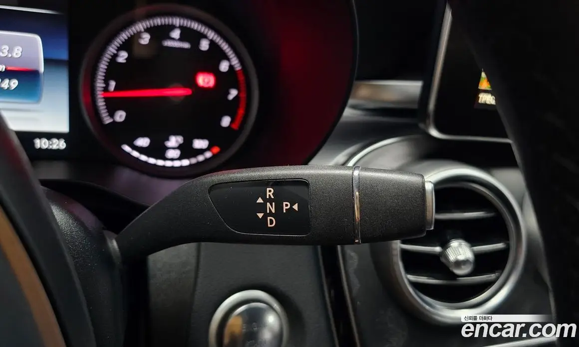 Mercedes-Benz GLC-Class 2019 2.0 автомат (гидро), фото 12
