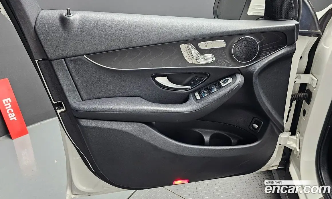 Mercedes-Benz GLC-Class 2019 2.0 автомат (гидро), фото 14