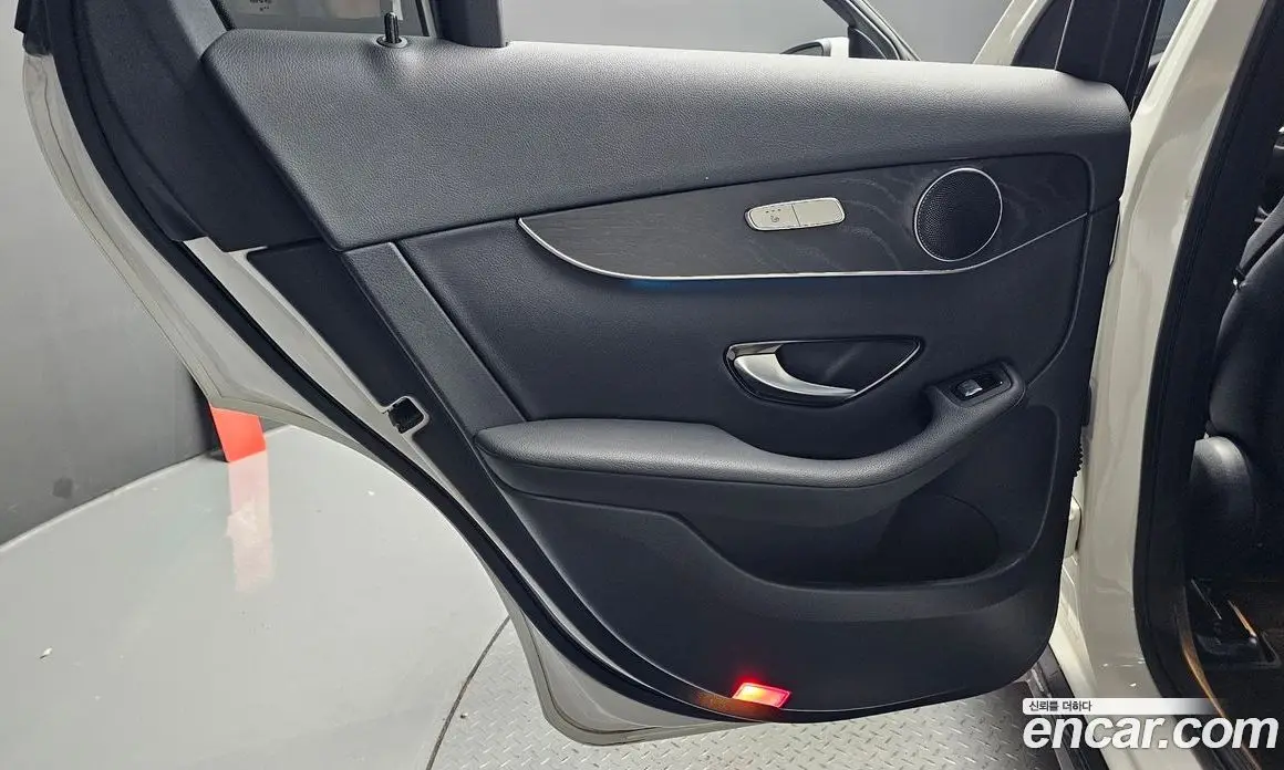 Mercedes-Benz GLC-Class 2019 2.0 автомат (гидро), фото 15