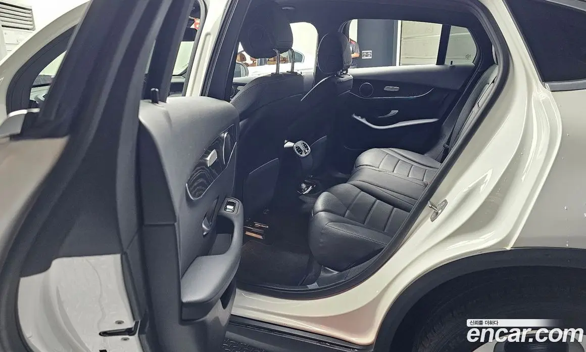 Mercedes-Benz GLC-Class 2019 2.0 автомат (гидро), фото 17