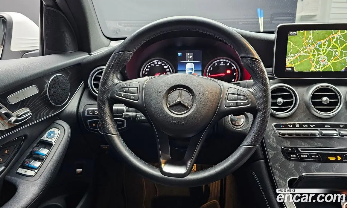 Mercedes-Benz GLC-Class 2019 2.0 автомат (гидро), фото 19