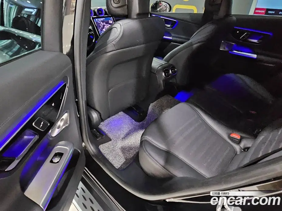 Mercedes-Benz GLC-Class 2023 2.0 автомат (гидро), фото 11