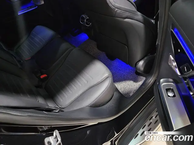 Mercedes-Benz GLC-Class 2023 2.0 автомат (гидро), миниатюра 12