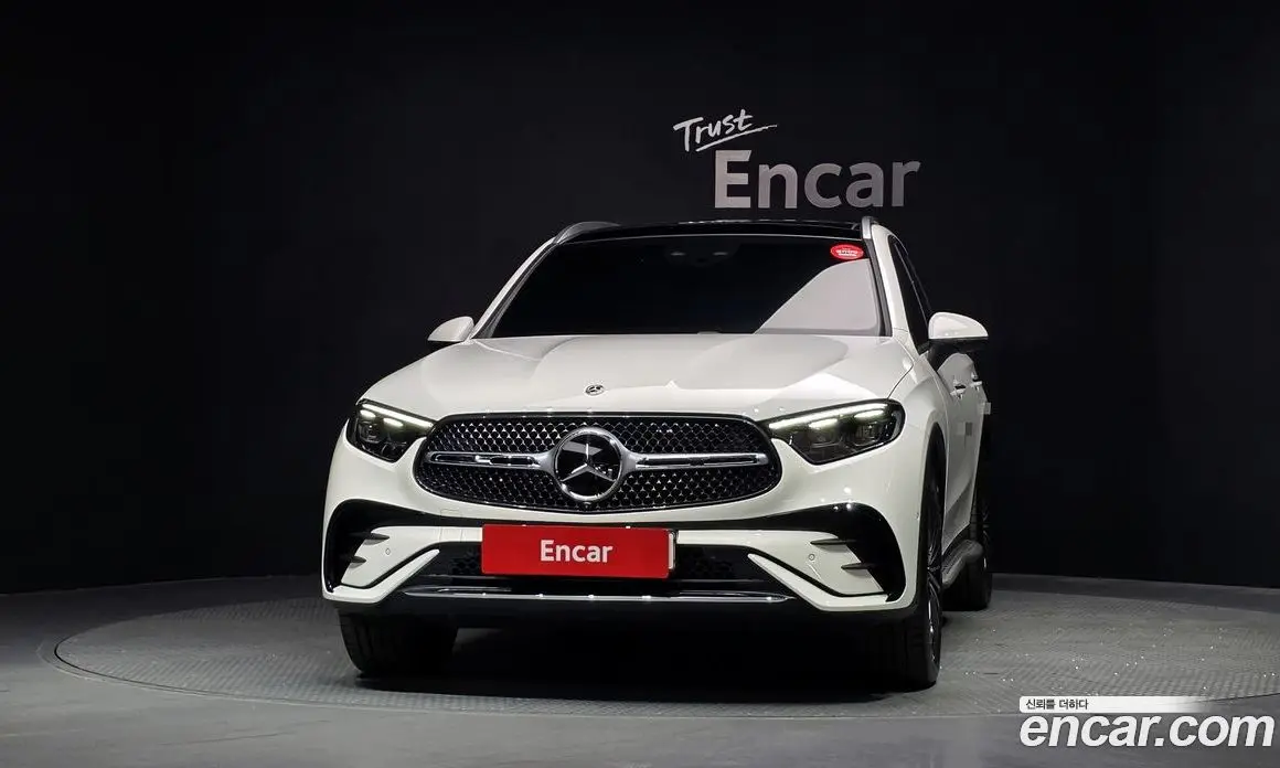 Mercedes-Benz GLC-Class 2024 2.0 автомат (гидро), фото 3