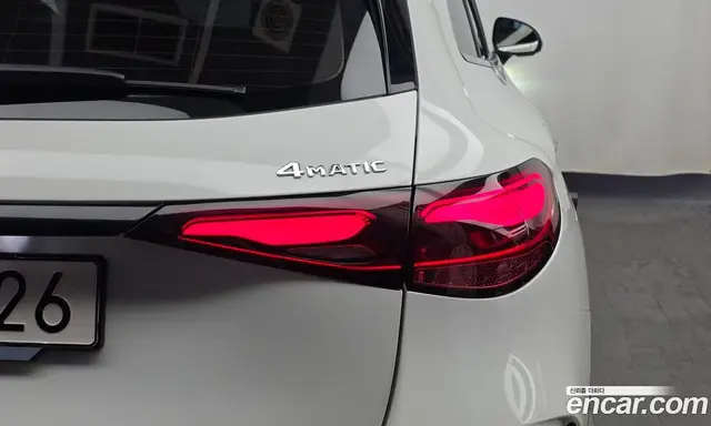 Mercedes-Benz GLC-Class 2024 2.0 автомат (гидро), миниатюра 9