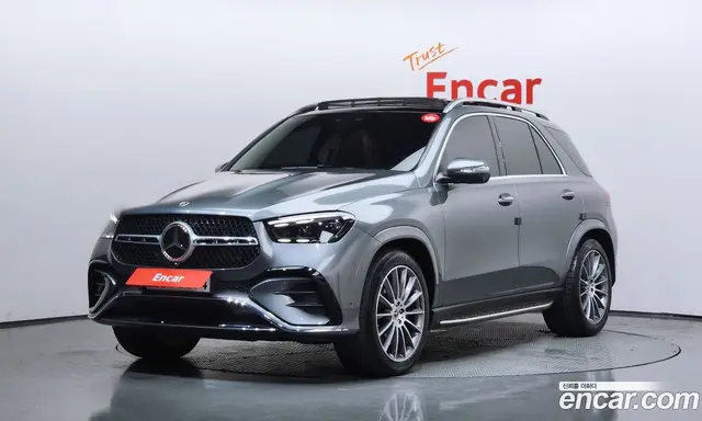 Mercedes-Benz GLE-Class 2024 3.0 автомат (гидро), миниатюра 1