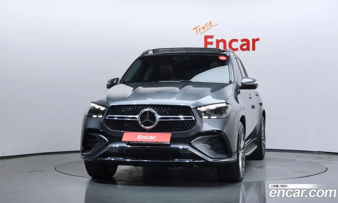 Mercedes-Benz GLE-Class 2024 3.0 автомат (гидро), фото 3