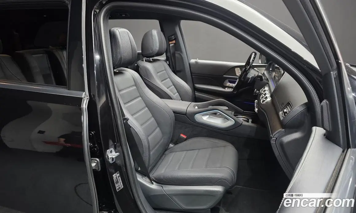 Mercedes-Benz GLS-Class 2024 4.0 автомат (гидро), фото 16