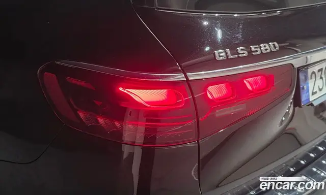 Mercedes-Benz GLS-Class 2024 4.0 автомат (гидро), миниатюра 9