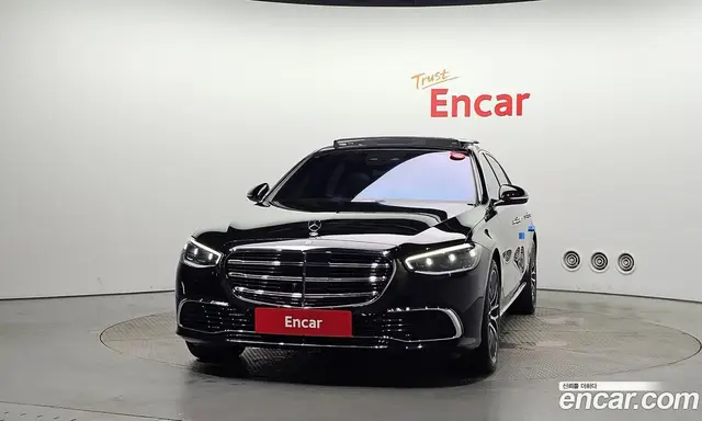 Mercedes-Benz S-Class 2025 4.0 автомат (гидро), миниатюра 3