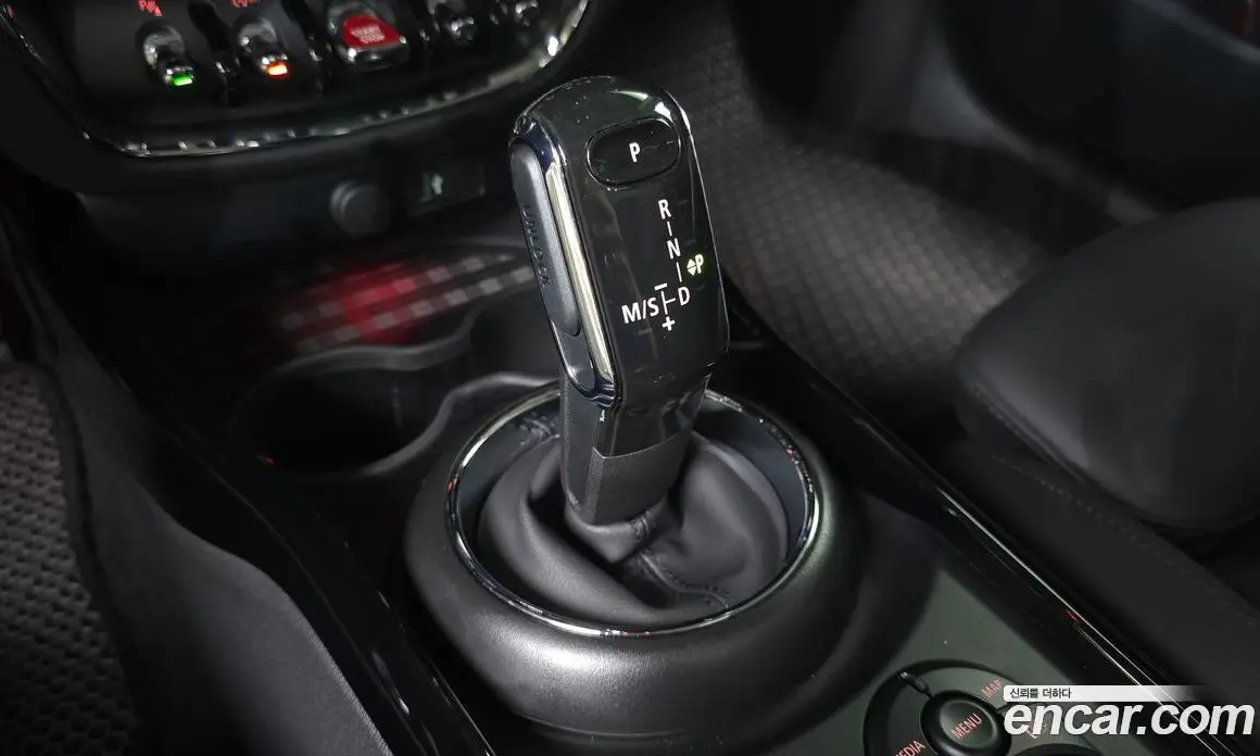 Mini Clubman 2023 1.5 автомат (гидро), фото 12