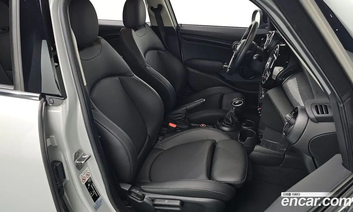 Mini Cooper 2018 1.5 автомат (гидро), фото 15