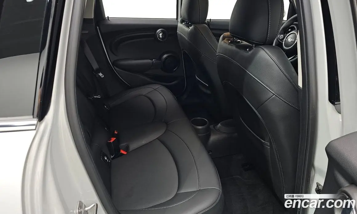 Mini Cooper 2018 1.5 автомат (гидро), фото 16