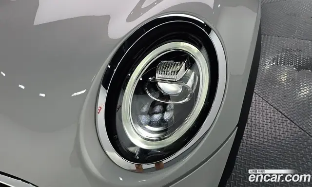 Mini Cooper 2018 1.5 автомат (гидро), миниатюра 7