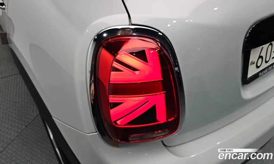 Mini Cooper 2018 1.5 автомат (гидро), фото 8