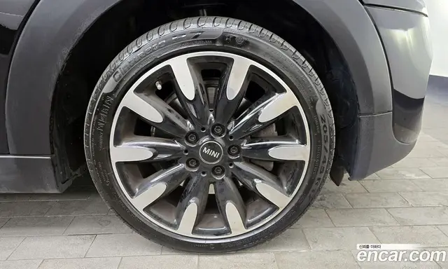 Mini Cooper 2020 2.0 автомат (гидро), миниатюра 5