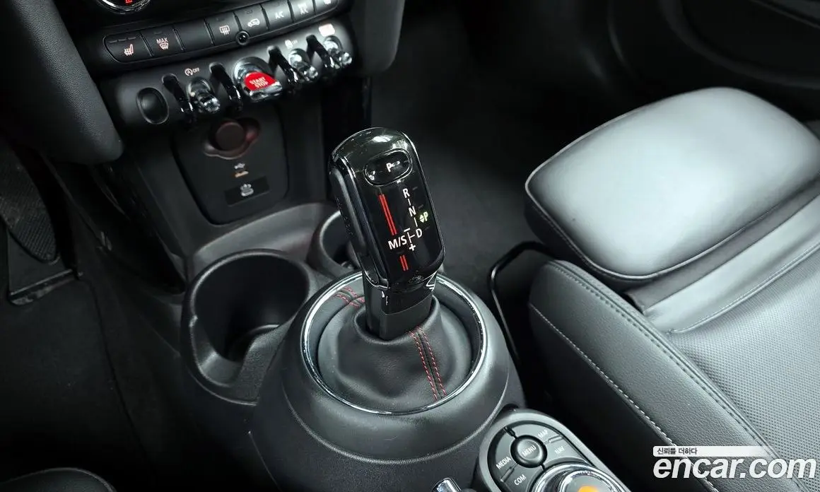 Mini Cooper 2020 2.0 автомат (гидро), фото 9