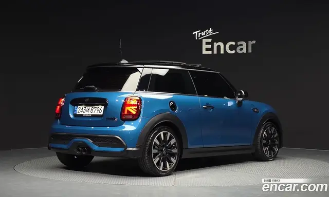 Mini Cooper 2022 2.0 автомат (гидро), миниатюра 2