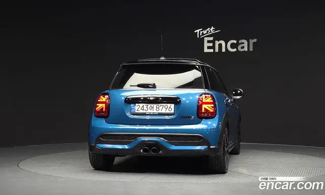 Mini Cooper 2022 2.0 автомат (гидро), миниатюра 4