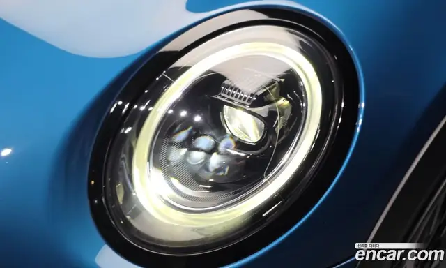 Mini Cooper 2022 2.0 автомат (гидро), миниатюра 8