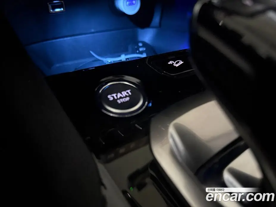 Peugeot 3008 2018 1.6 автомат (гидро), фото 15
