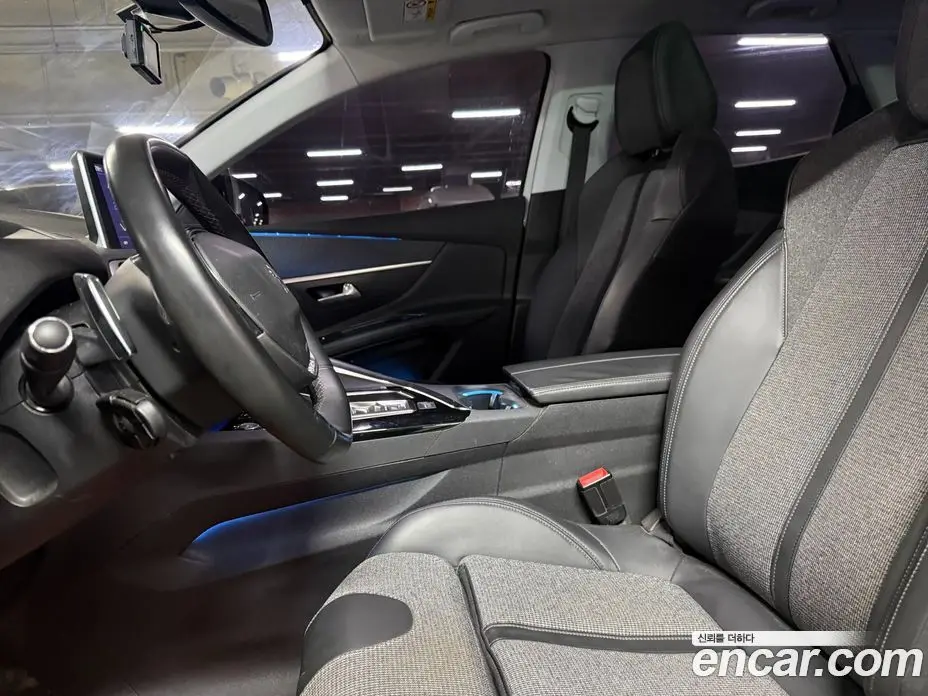 Peugeot 3008 2018 1.6 автомат (гидро), фото 5
