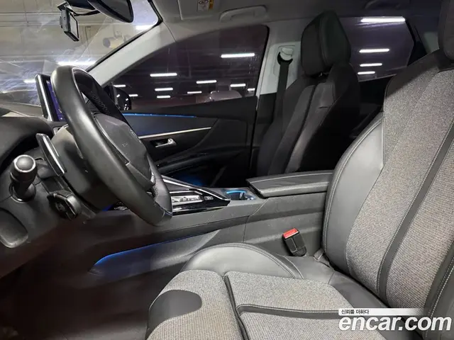 Peugeot 3008 2018 1.6 автомат (гидро), миниатюра 5
