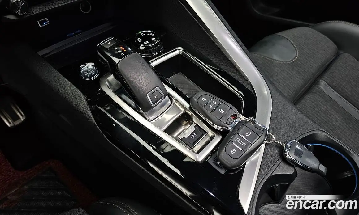 Peugeot 3008 2019 1.5 автомат (гидро), фото 12