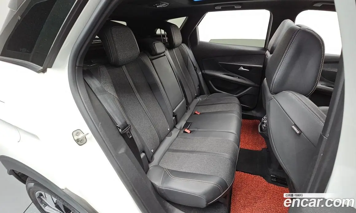 Peugeot 3008 2019 1.5 автомат (гидро), фото 17