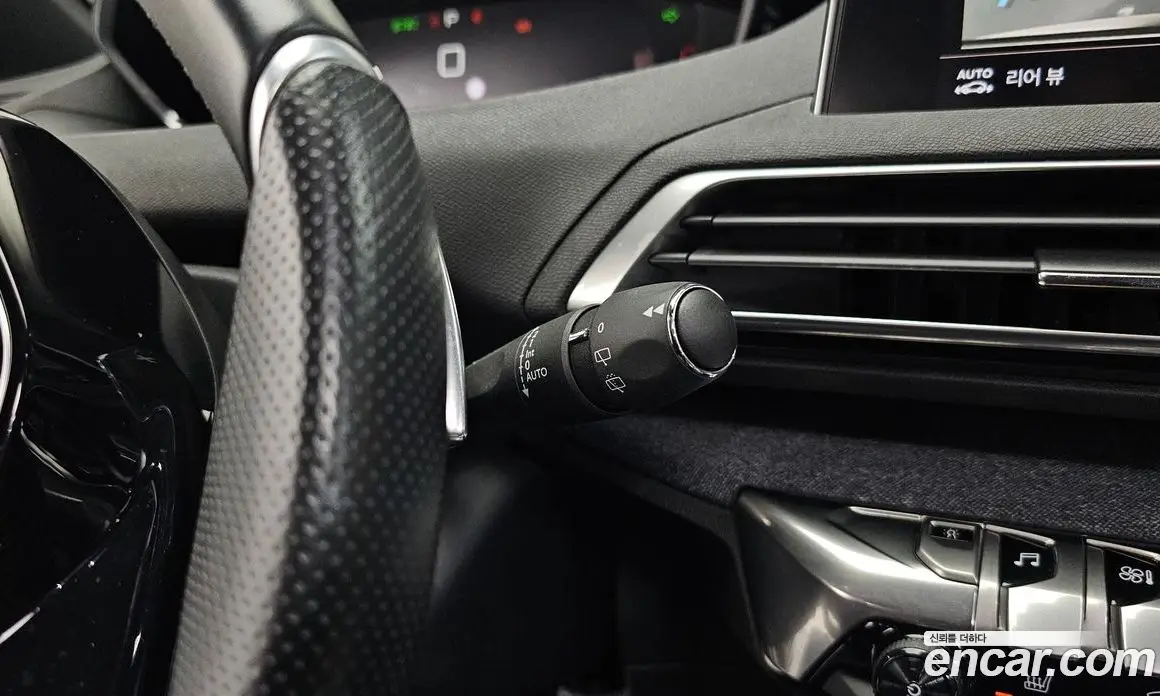 Peugeot 3008 2019 1.5 автомат (гидро), фото 27