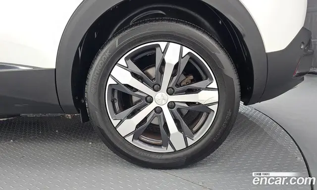Peugeot 3008 2019 1.5 автомат (гидро), миниатюра 7